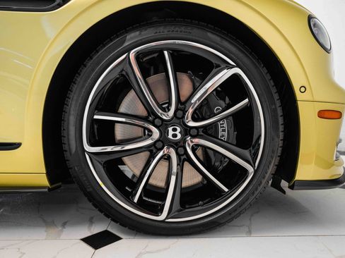 Certified 2024 Bentley Flying Spur V8 AWD/4WD image 14