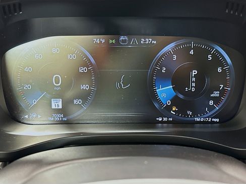 Used 2018 Volvo XC60 T6 Inscription w/ Convenience Package AWD/4WD image 19