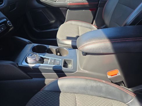 Used 2023 Ford Escape ST-Line w/ Tech Pack #1 image 22