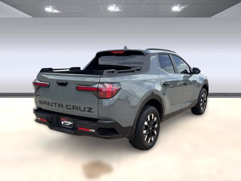 Used 2026 Hyundai Santa Cruz SEL FWD image 9