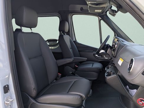 New 2026 Mercedes-Benz Sprinter 2500 image 7