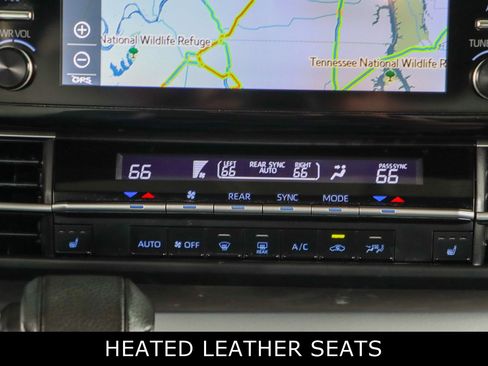 Used 2024 Toyota Sienna XSE image 20