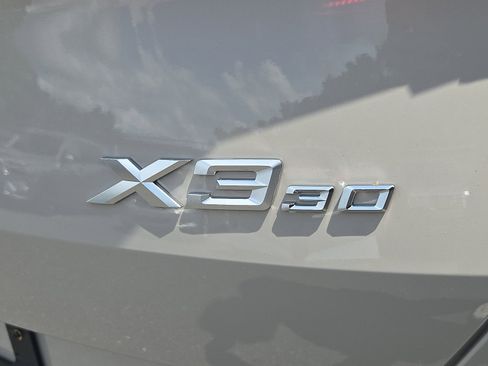 Used 2025 BMW X3 xDrive30i w/ Premium Package image 15