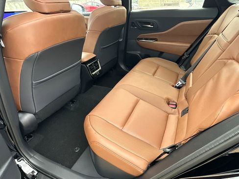 New 2026 Toyota Crown Signia Limited image 16