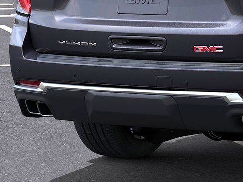 New 2026 GMC Yukon XL Denali AWD/4WD image 14
