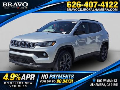 New 2026 Jeep Compass Latitude