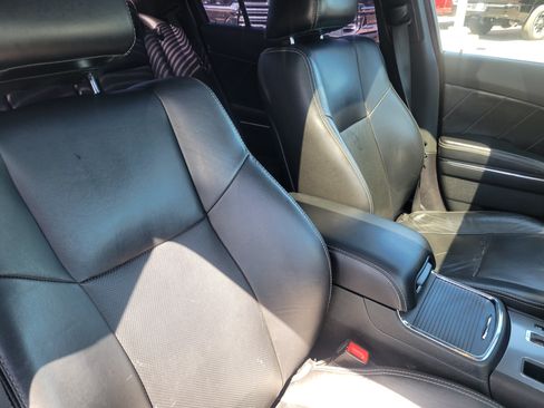 Used 2013 Dodge Charger R/T RWD image 19