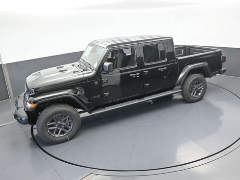 New 2026 Jeep Gladiator Sport AWD/4WD image 37