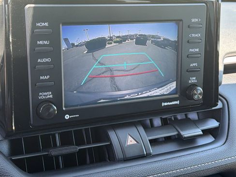Certified 2020 Toyota RAV4 LE w/ All Weather Liner Package AWD/4WD image 16