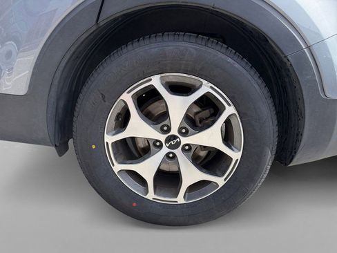 Used 2022 Kia Telluride EX w/ Towing Package image 35