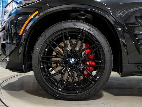Used 2025 BMW X5 M Competition w/ Executive Package AWD/4WD image 7