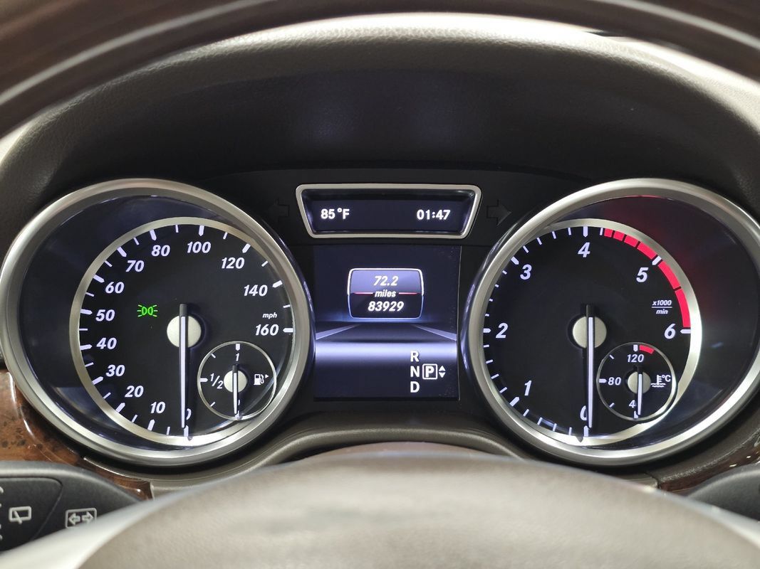 Used 2013 Mercedes-Benz ML 350 BlueTEC 4MATIC image 32