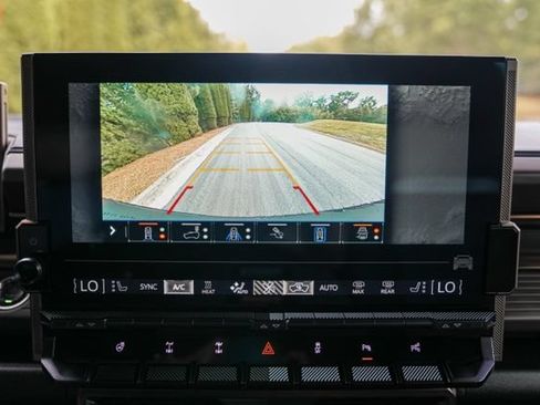 Used 2025 GMC Hummer EV 3X w/ Extreme Off-Road Package AWD/4WD image 33