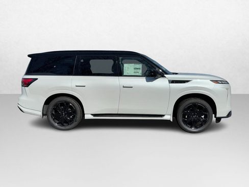 New 2026 INFINITI QX80 4WD image 2