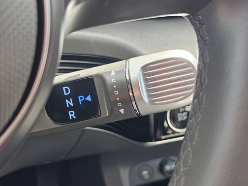 Used 2024 Hyundai Ioniq 5 SEL AWD/4WD image 17