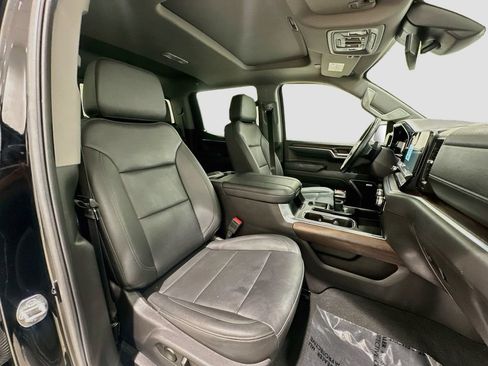 Used 2024 GMC Sierra 1500 SLT RWD image 28
