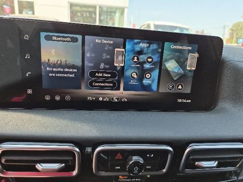 New 2026 Nissan Sentra SV FWD image 19