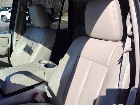 Used 2014 Ford Expedition EL Limited w/ Equipment Group 301A image 12