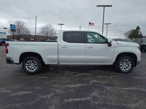 New 2026 Chevrolet Silverado 1500 LT w/ Z71 Off-Road Package AWD/4WD image 9