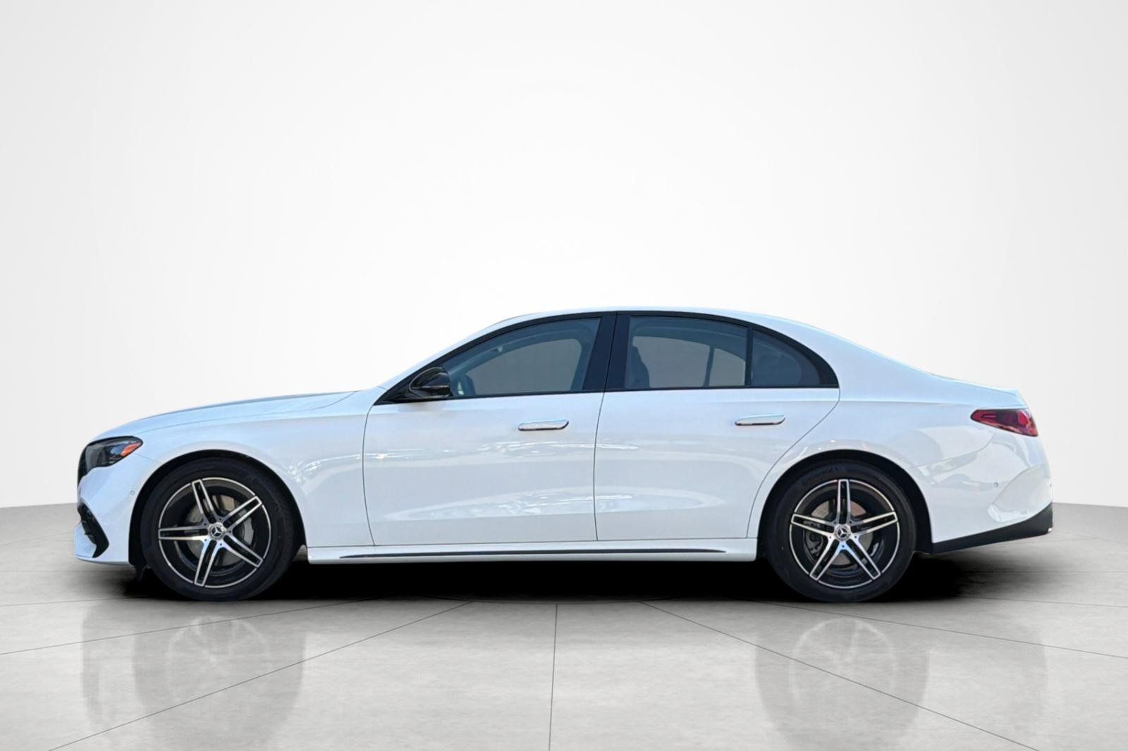 New 2026 Mercedes-Benz E 350 Sedan image 2