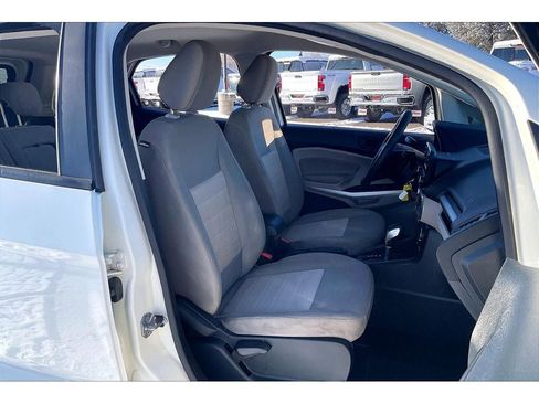Used 2021 Ford EcoSport S image 8