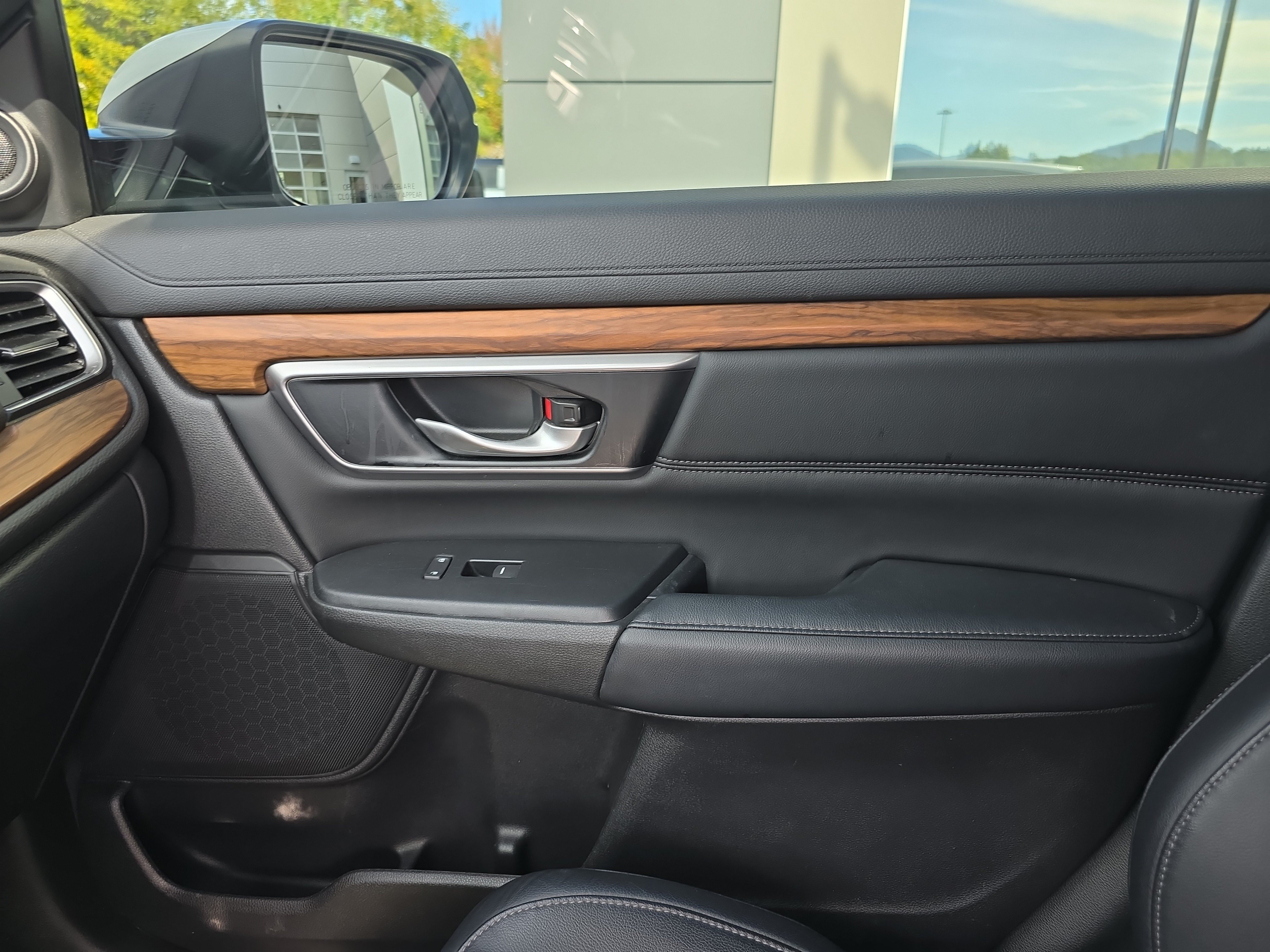 Used 2022 Honda CR-V EX-L image 23