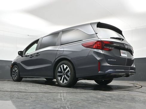 Used 2025 Honda Odyssey EX-L image 43