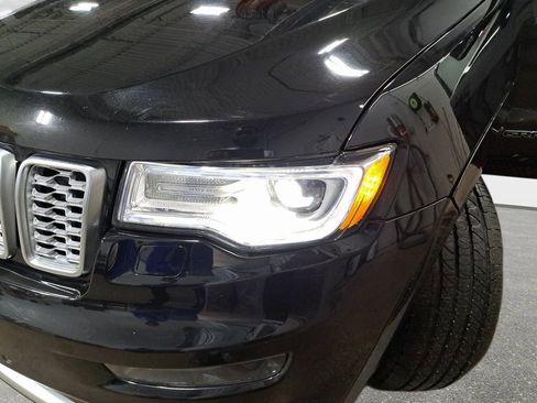 Used 2020 Jeep Grand Cherokee Summit w/ Platinum Series Group image 33