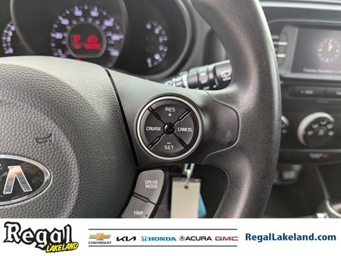 Used 2017 Kia Soul w/ Convenience Package image 25