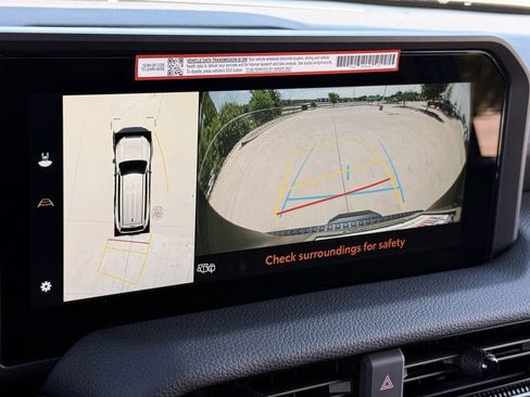 Used 2026 Toyota Land Cruiser w/ Premium Package image 17