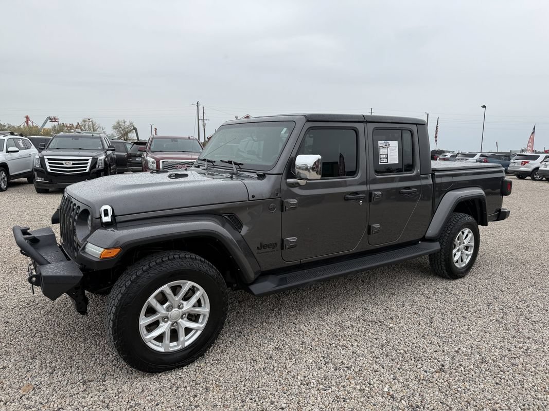 Used 2023 Jeep Gladiator Sport AWD/4WD image 5