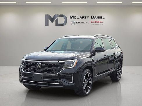 Used 2025 Volkswagen Atlas SEL Premium R-Line AWD/4WD image 3