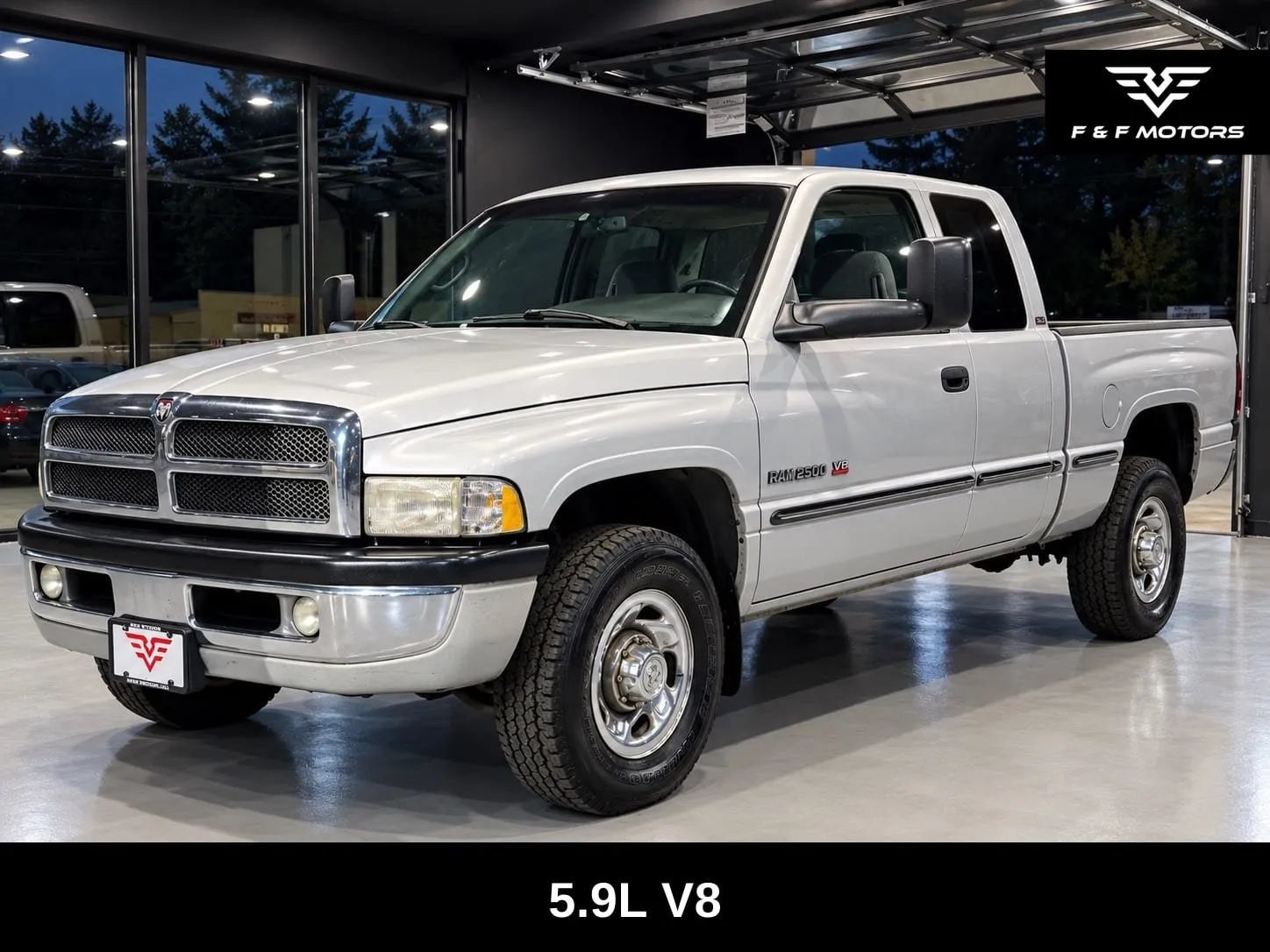 Used 1999 Dodge Ram 2500 Truck 2WD Quad Cab image 2