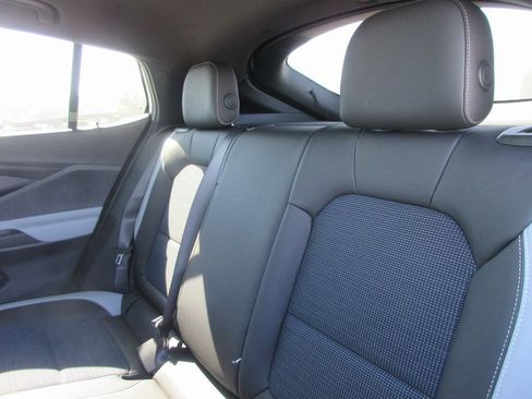 New 2026 Buick Envista Preferred image 14