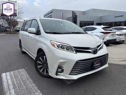 Used 2018 Toyota Sienna Limited