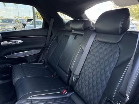 Used 2025 Genesis GV70 3.5T Sport w/ Sport Advanced Package image 16