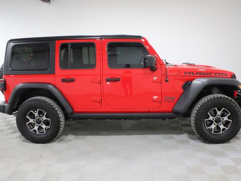 Used 2018 Jeep Wrangler Unlimited Rubicon AWD/4WD image 25
