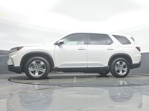 Used 2025 Honda Pilot EX-L image 49