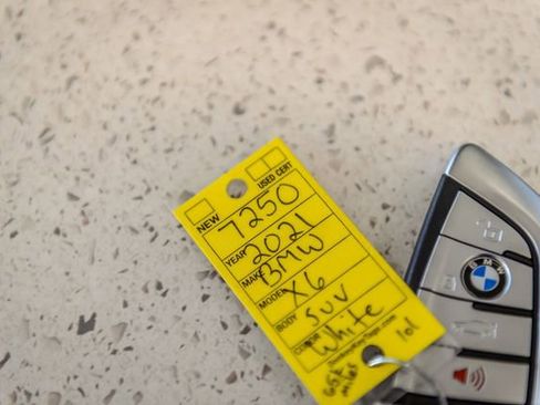 Used 2021 BMW X6 xDrive40i w/ M Sport Package image 61