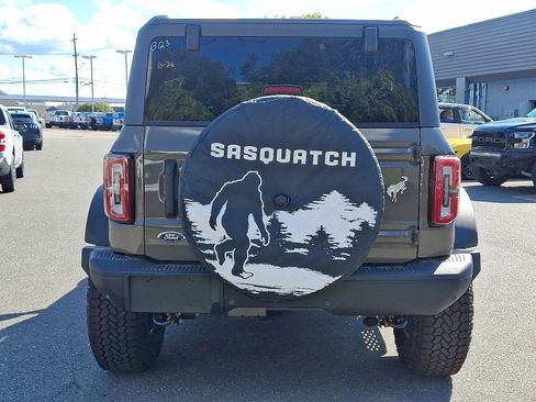 New 2025 Ford Bronco Badlands image 6