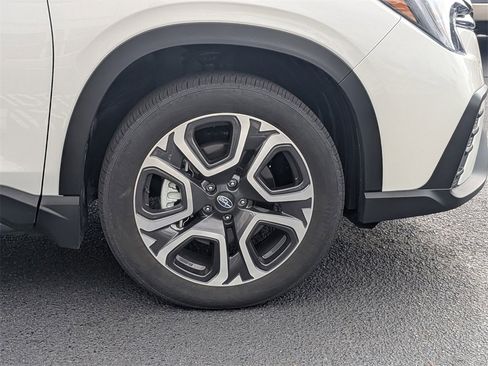 Certified 2024 Subaru Ascent Touring w/ Popular Package #2 image 13