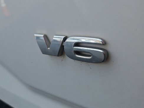 Used 2018 Toyota Tacoma TRD Off-Road image 26