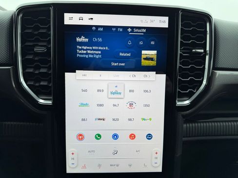 New 2025 Ford Ranger XLT w/ Equipment Group 301A High image 19