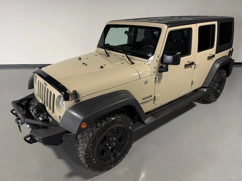 Used 2017 Jeep Wrangler Unlimited Sport w/ Connectivity Group AWD/4WD image 35