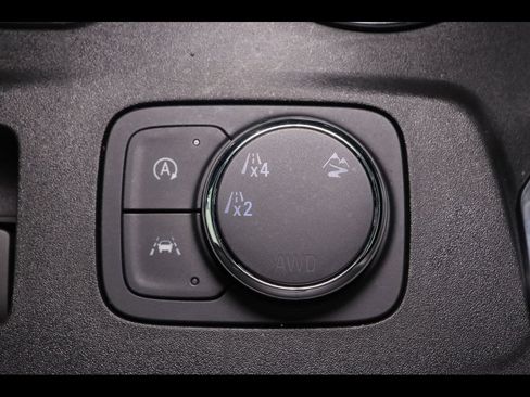 Used 2023 Chevrolet Traverse LT AWD/4WD image 14