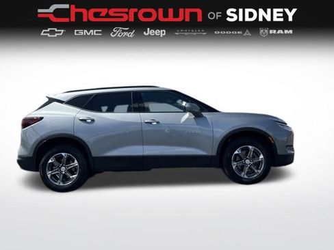 Used 2024 Chevrolet Blazer LT w/ Convenience Package FWD image 12