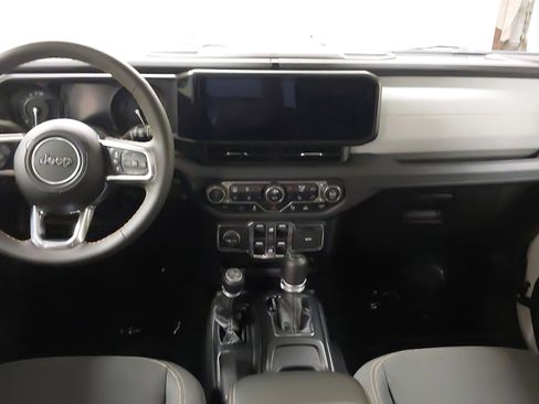 Used 2024 Jeep Wrangler Sahara w/ Technology Group image 26