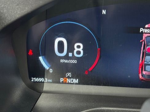 Used 2025 Ford Explorer ST image 23