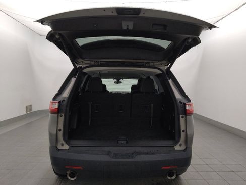 Used 2019 Chevrolet Traverse LT FWD image 29