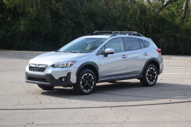 Used 2021 Subaru Crosstrek 2.0i Premium w/ Moonroof Package AWD/4WD image 23